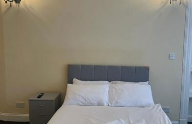 Glasgow South 2 Bedroom Apartment - Foto 7