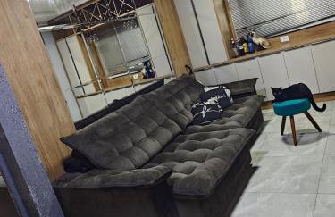 Sobrado amplo bem localizado em cascavel 1 suíte mais dois quartos ate 5 pessoas - Photo 1