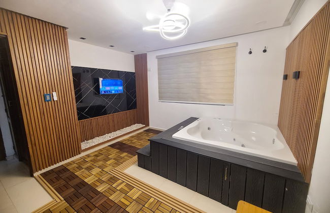 Céntrico con Jacuzzi privado - Foto 7
