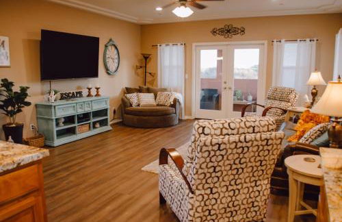 Steps to the Beach! Rooftop Deck! Firepit & BBQ! - Photo 26