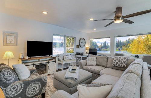 Lakefront Home 3 Mi to Joint Base Lewis-McChord - Foto 2