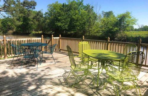 Experience Louisiana, Cabin on Bayou Petite Anse - Foto 35