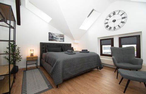 SweetHome - Zentral - Küche & Parkplatz, WiFi - Foto 45