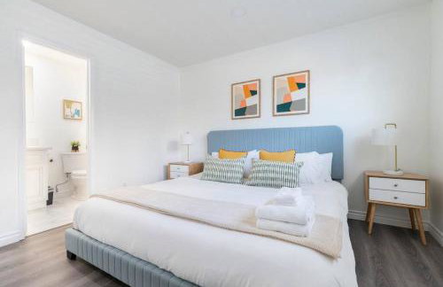 Enjoy Alhambra Night Life at 2BR Apt - Foto 43