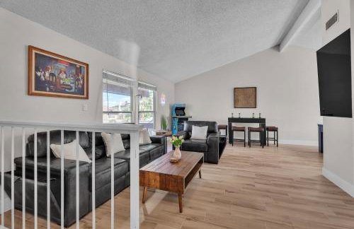 Strip-side Villa Pool, Mini Golf, Casino games - Foto 6