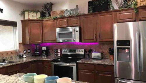 Spacious 3 BR with Pool Minutes Away from Lake - Foto 2