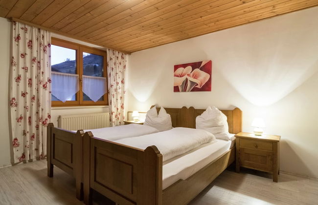 Holiday Home in Rennweg Near Ski Slopes - Photo 8