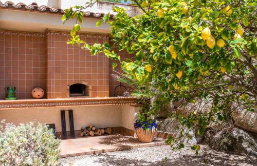 Mediterranean villa with pool near barcelona - Foto 17