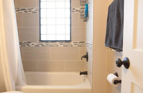 Adorable Broad Ripple Duplex - Foto 12