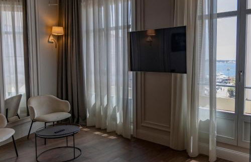 Apartments in the heart of Cannes - Photo 26