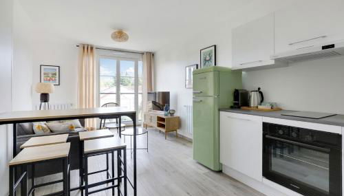 La Résidence Alpha Viroflay 202 - 1 chambre - 2 pers - Foto 4, stove, dishwasher, pet friendly, toaster, minibar