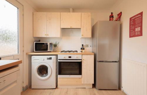 Sunset Lodge, River View & Log Burner - Foto 9