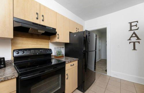 Historic Cherry Bungalow House - Midtown - Foto 24