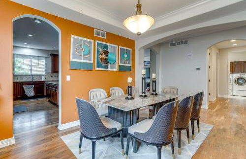 Yard, Home Gym, and Game Room Spacious Aurora Home - Foto 9