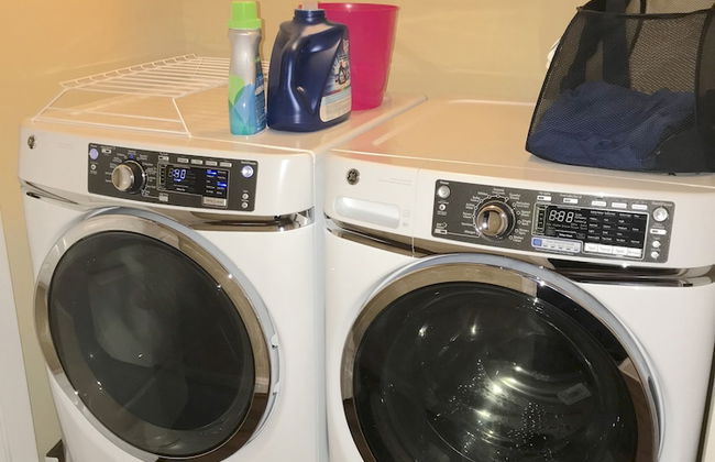 Spacious 3 BR Ranch House W Patio Yard in a Quiet Suburb - Foto 25