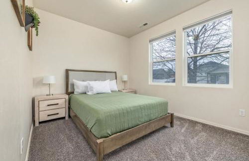 Modern Luxurious 4-bedroom Centrally located home - Foto 56