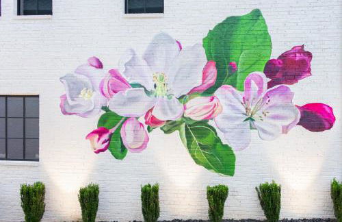 Beryl West - Artful 3BR Bentonville Pet-Friendly - Foto 39