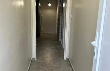 Appart F2 spacieux proche Paris - Foto 2