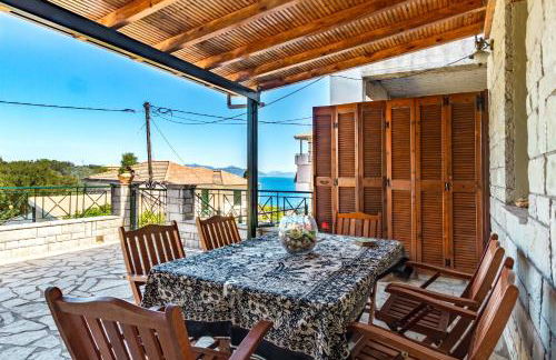 Konstas Stone Island House in Meganisi - Photo 9