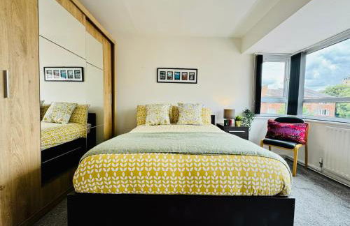 Beautiful 2 Bedroom Sea View - Free Onsite Parking - Photo 9