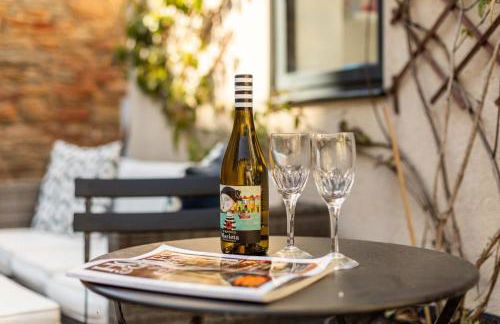 Stylish Family Home with Garden - Foto 37