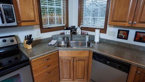 Birch Grove Cottage by Simple Life Rentals - Foto 5