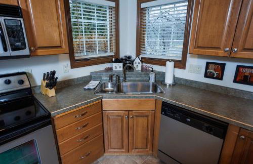 Birch Grove Cottage by Simple Life Rentals - Foto 5