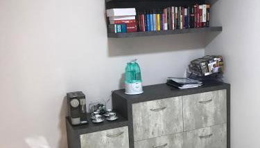 Sobrado casa de alto padrão, ar condicionado em todos os cômodos, aquecimento à gás, com piscina aquecida e área de festas - para o Show Rural 2026, fácil acesso a Rodovia 277 - Foto 2