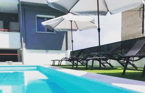 MGE Luxury house with pool - Photo 25