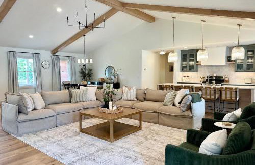 Country Comfort with Pool Family & Groups - Foto 26