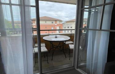 City Rose T2, Climatisation,parking privé, piscine, wifi , tout confort - Photo 12