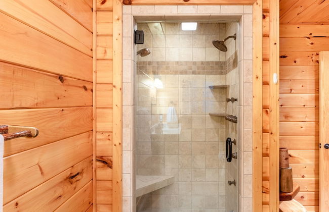 Iron Mountain Lodge 3 Bedroom Cabin by RedAwning - Foto 17