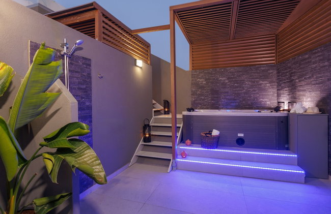 Hersonissos Beach Front Suites - Photo 133