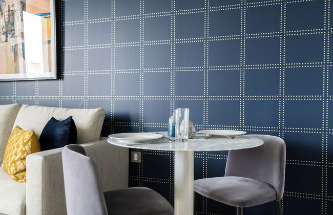 Stylish Studio Apartment With River Views in Londons Bustling Docklands - Foto 5