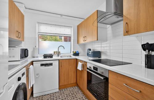 Comfy City Base with Free Parking Walk Everywhere - Foto 24