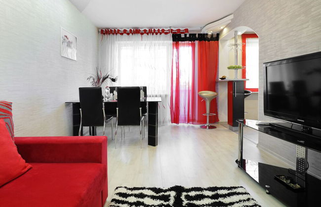 PaulMarie Apartments on Chkalova - Photo 12