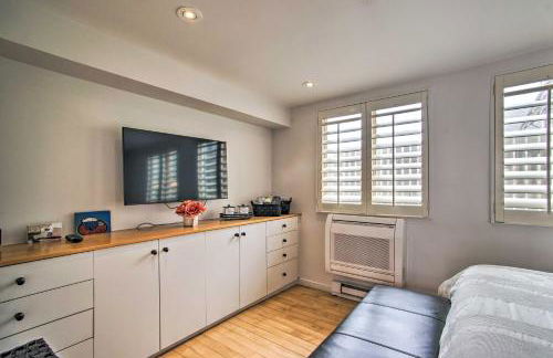 Right on Commercial St! Waterfront Condo with View - Foto 17