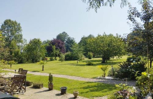 Domaine des Cerisiers - Piste cyclable reliant Honfleur - Parking privé & grand jardin - Foto 18