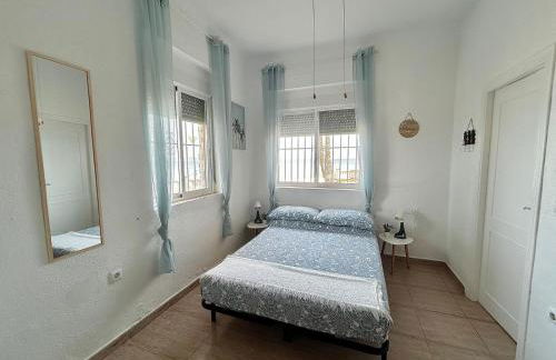 Apartamento Mar Menor - Beachfront apartment with large patio - under new management since July 2024 - Licence No VVMU2814-1 - Foto 17