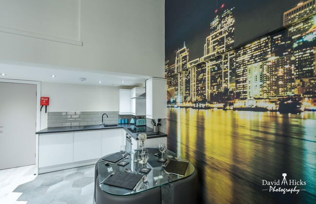 Union Bank Apartments - Photo 22