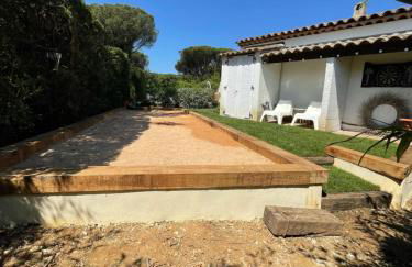 Villa provençale, Golfe Saint Tropez, Climatisée 12 pers, 4 suites, Piscine chauffée, Hammam, Spa, Billard, Pétanque, Wifi professionnel haut débit - Foto 17