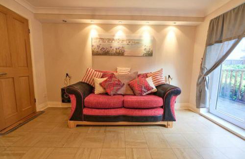 Bespoke Bungalow Salford Quays - Garden, WiFi and Parking - Foto 40