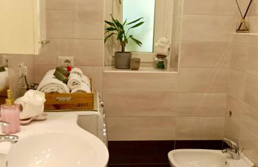 Lake Como PORTO VECCHIO - Charming Lakefront Apartment in the Heart of Domaso - Foto 34