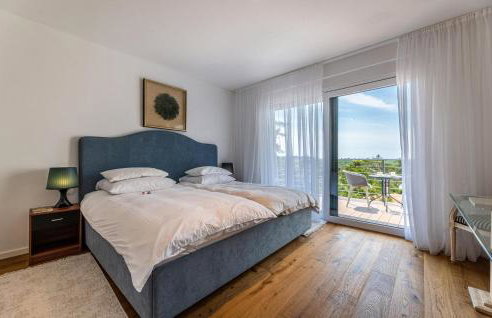 4 Bedroom Awesome Home In Gamboci - Foto 26