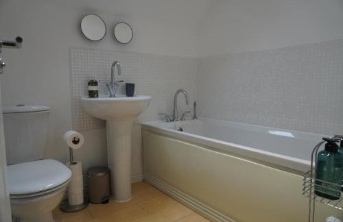 Spacious 5 Bed in Oxfordshire - Foto 13