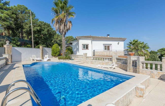 Villa Herreros - Photo 23