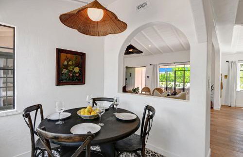 Famous Movie Colony Estate- Casa de Amigos Estate- Ultra Luxe, Pool, Spa, Firepit 4bd, 3.5bth - Foto 14