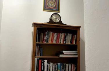 Stunning Cottage with Log Burner- King Bed- Great Design-Free Wood - Foto 13