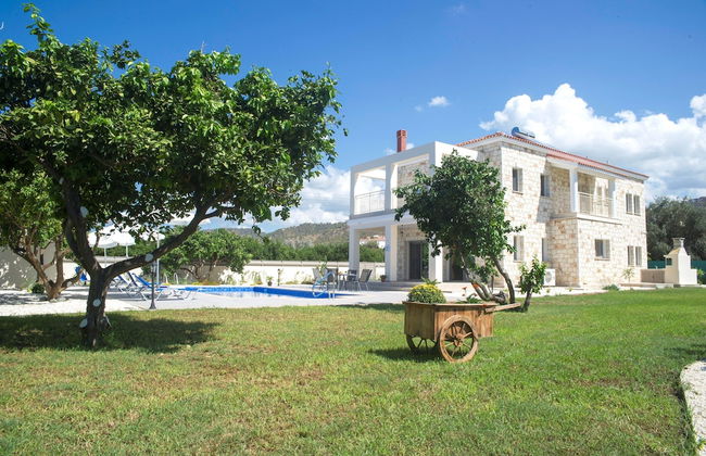 Stunning new Beach Front Villa,1st Line to the Beach, Large Pool, Wonderful Area - Foto 69