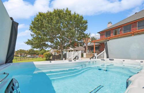 The Best of Lakeside Living - Luxury at its Finest - Photo 45